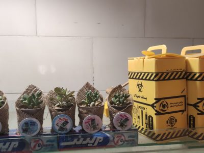 توزیع ورمی کمپوست و گل در ایستگاه های بازیافت در آستانه نوروز