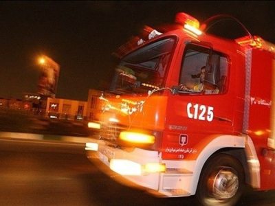 آتش سوزی انبار پنبه در اصفهان