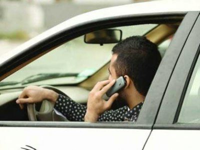 آمار بالای تخلف استفاده از گوشی تلفن همراه در حین رانندگی
