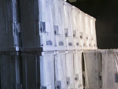 توزیع ۱۰۲۴ دستگاه آبگرمکن بین مددجویان کمیته امداد استان اصفهان