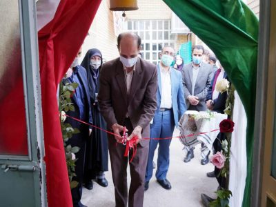 افتتاحیه نمایشگاه مدرسه انقلاب