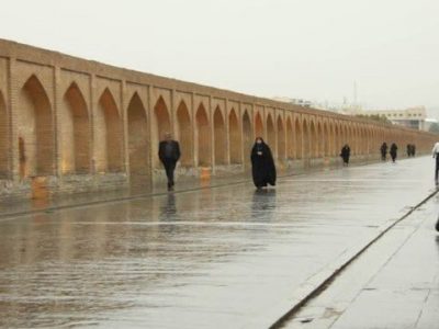 برف و باران مهمان اصفهان می شود