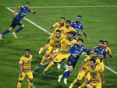 دشت سه امتیازی سپاهان/ طلایی پوشان صدرنشین شدند