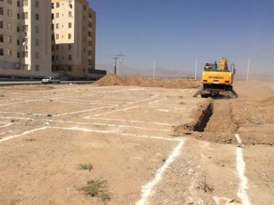 طی ۲ مرحله زمین به واجدان شرایط جوانی جمعیت در شهرستان دهاقان اختصاص یافت 