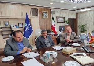 دیدار مدیرکل دفتر بهداشت و مدیریت بیماری های دامی سازمان دامپزشکی کشور با مدیرکل دامپزشکی استان اصفهان