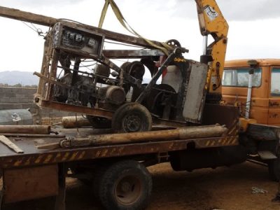 دستگاه حفاری چاه و برداشت غیرمجاز آب در گلپایگان توقیف شد