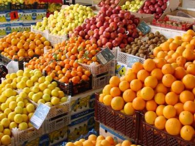 ۱۶۰ غرفه در اصفهان میوه شب عید را کمتر از قیمت بازار عرضه می‌کنند