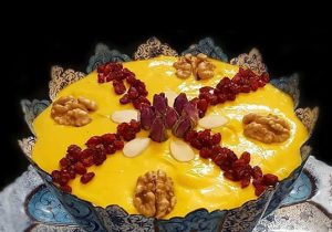 خورشت ماست چگونه پخته می‌شود؟