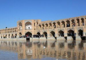 رییس مجمع نمایندگان اصفهان: تشکیل ستاد احیای زایندهرود مصوب شد