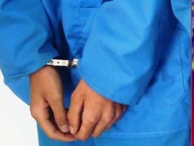 دستگیری سارق تابلو و علائم جاده ای با ۱۱ فقره سرقت