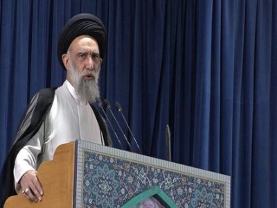 عزت و استقلال کشور را با دشمنان معامله نمی‌کنیم