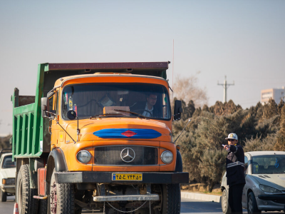 ممنوعیت تردد خودروهای باری سنگین در اصفهان تا ۱۵ فروردین ماه