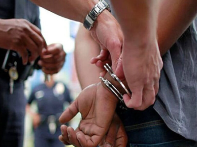 دستگیری دزد ۲۰۰ میلیارد طلای آب‌شده قبل از خروج از کشور