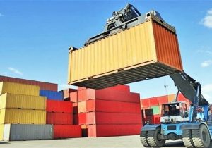 افزایش ۳۸ درصدی وزن واردات گمرکات استان اصفهان