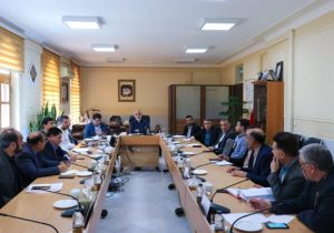 توسعه کشت هیدروپونیک به کمک درآمد کشاورزان شرق اصفهان می‌آید