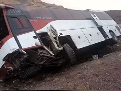 واژگونی اتوبوس ۱۵ مصدوم برجای گذاشت+تصاویر