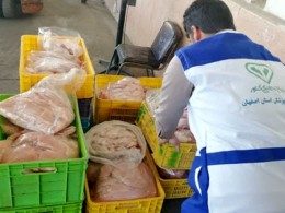 کشف مرغداری ۵ هزار قطعه ای غیر مجاز توسط شبکه دامپزشکی شهرستان نجف آباد