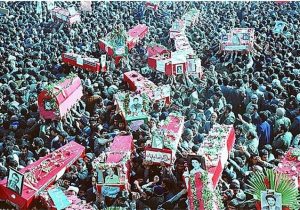 اینفوگرافی| ۱۷ هزار شهید، تنها بخشی از جنایات دردناک منافقین