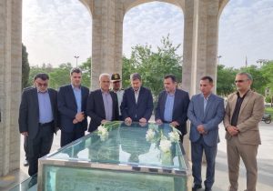 کاشان میزبان استاندار اصفهان؛ از کلنگ‌زنی مدرسه‌ تا عطر گلاب در قمصر