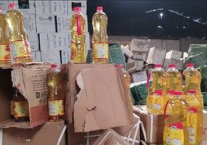 کشف انبار محتکر روغن در شاهین‌شهر