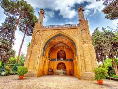 آغاز عملیات مرمت تکمیلی منارجنبان اصفهان