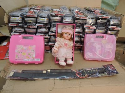 کشف دپوی ۵۰ میلیاردی لوازم آرایشی و اسباب بازی قاچاق