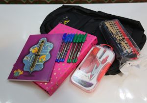 توزیع اولین مرحله بسته های لوازم‌التحریر برای دانش‌آموزان تحت حمایت کمیته امداد استان اصفهان