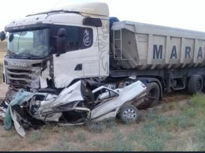 تصادف تریلی و پژو پنج مصدوم و یک فوتی برجای گذاشت