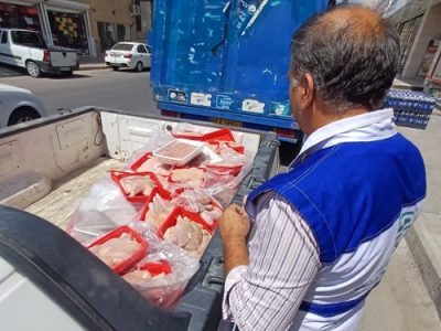 کشف و معدوم سازی ۱۴۰ بسته گوشت قرمز و سفید غیر قابل مصرف در شهرستان کاشان