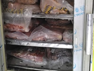 کشف و توقیف ۵۰۰ کیلوگرم گوشت مرغ در شهرستان اصفهان