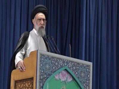 خطیب جمعه اصفهان: دشمن در تلاش برای محدود جلوه دادن توان هستهای و موشکی ایران است