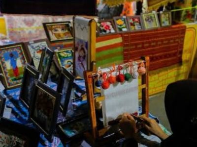 برپایی نمایشگاه عرضه محصولات روستایی در چهار باغ اصفهان