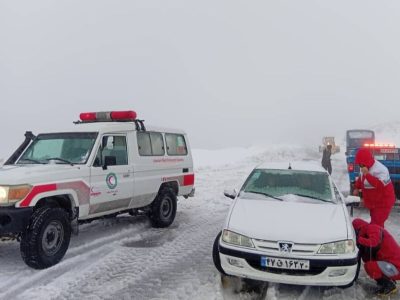 تداوم عملیات زمستانی در محورهای اصفهان؛ همه راه‌های شریانی باز است