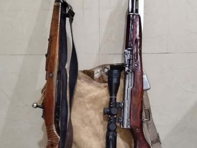 کشف سلاح و لاشه کل وحشی از متخلفان شکار در نطنز