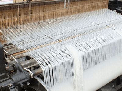 کشف دستگاههای ریسندگی ۱۰ میلیارد تومانی قاچاق در نجفآباد